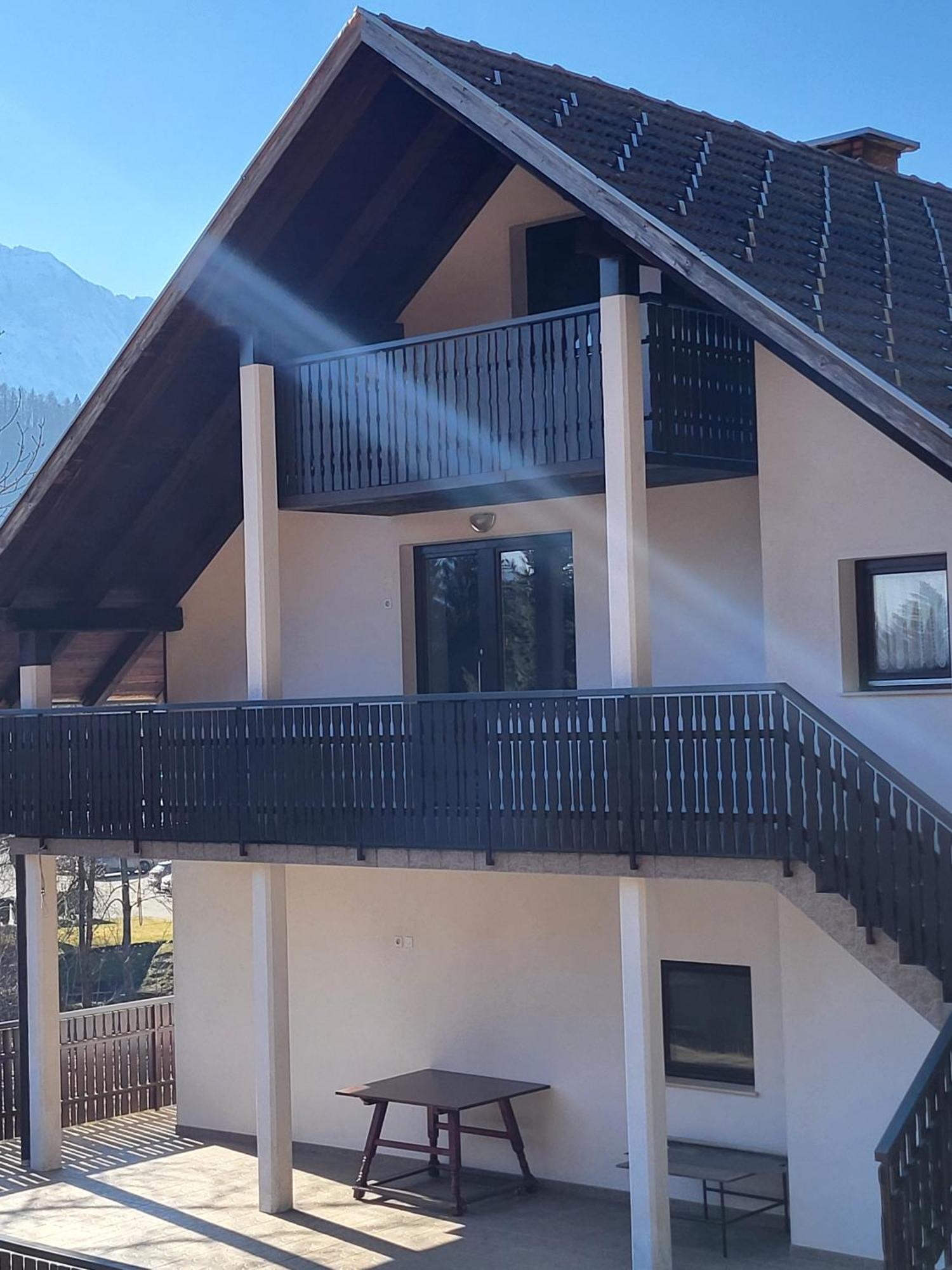 Apartment Dobnikar Kranjska Gora Exteriör bild